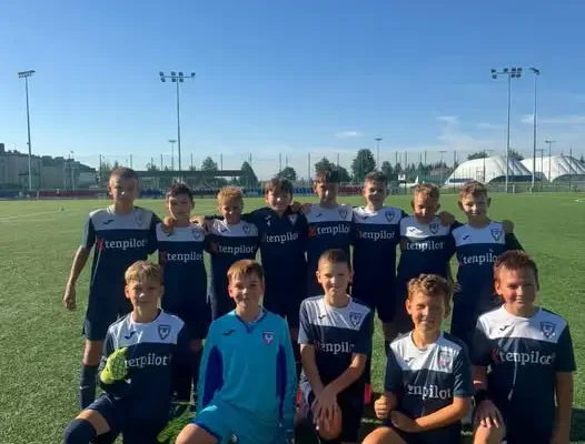 Pierwszy mecz ligowy grupy niebieskiej Akademii Wasilków