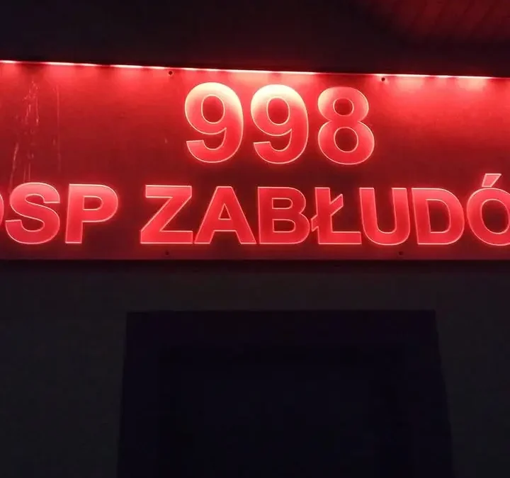 Trening obrony cywilnej w Zabłudowie: mieszkańcy uczyli się reagować na atak z powietrza