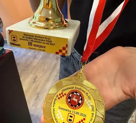 Natalia Wieliczko z klasy 5L na podium eliminacji strefowych do Mistrzostw Polski w szachach