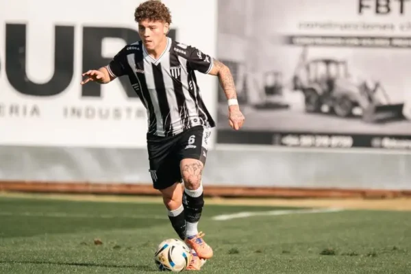 13. kolejka Białostockiej Ligi Sportu: sensacje, hat-tricki i walka o awans