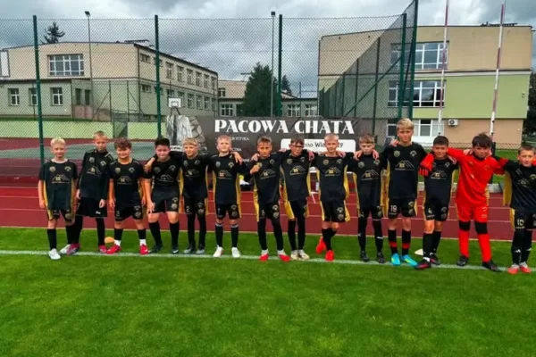 Dwóch młodych piłkarzy z akademii powołanych na konsultację kadry wojewódzkiej