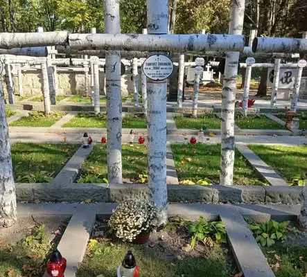 Uczniowie klas 8d i 8e na szlaku bohaterów „Kamieni na szaniec”