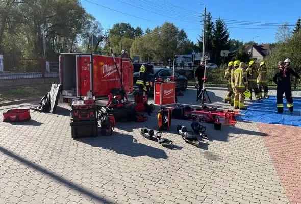 Szkolenie z ratownictwa technicznego z firmą Procom i OSP Złotoria