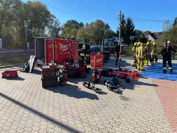 Szkolenie z ratownictwa technicznego z firmą Procom i OSP Złotoria