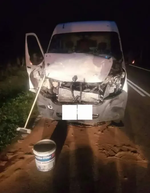 Kolizja busa ze zwierzęciem na drodze Michałowo-Żednia