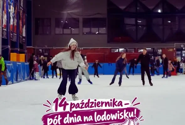 Dzień Nauczyciela na lodzie – dodatkowe ślizgawki w Białymstoku