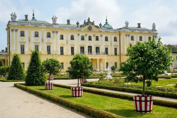 Pałac Branickich walczy o tytuł Ulubionego Zamku lub Pałacu Polaków