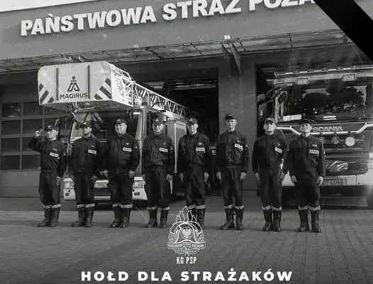 Strażacy oddają hołd poległym kolegom. Syreny zawyją o 18:00