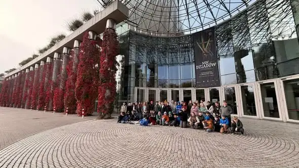 Uczniowie z Białegostoku odkrywali świat muzyki filmowej w Operze Podlaskiej