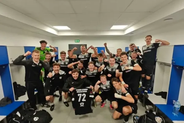 Czarni Czarnów rozgromili Ruch Wysokie Mazowieckie 7:2. Hat-trick Gołdowskiego