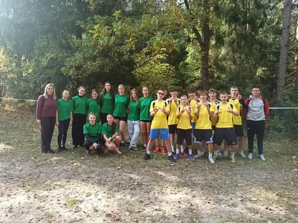Podlaskie sztafety przełajowe: chłopcy 9., dziewczęta 13. w finale województwa