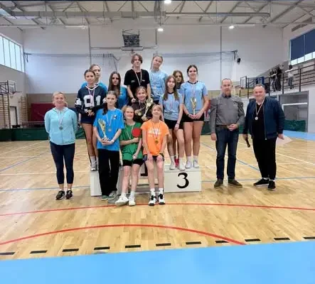 Tenis stołowy: sukces uczniów z Dobrzyniewa Dużego w zawodach powiatowych