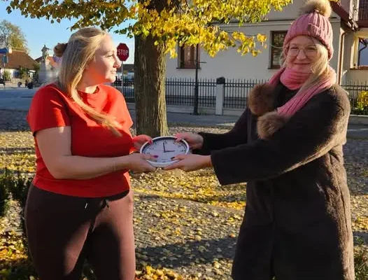 Zmiana czasu na zimowy — tej nocy cofamy zegarki o godzinę