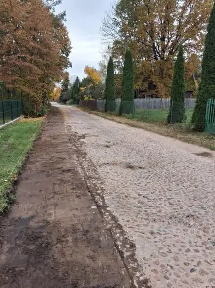 Bachury: koniec z brukiem na drodze powiatowej nr 1458B